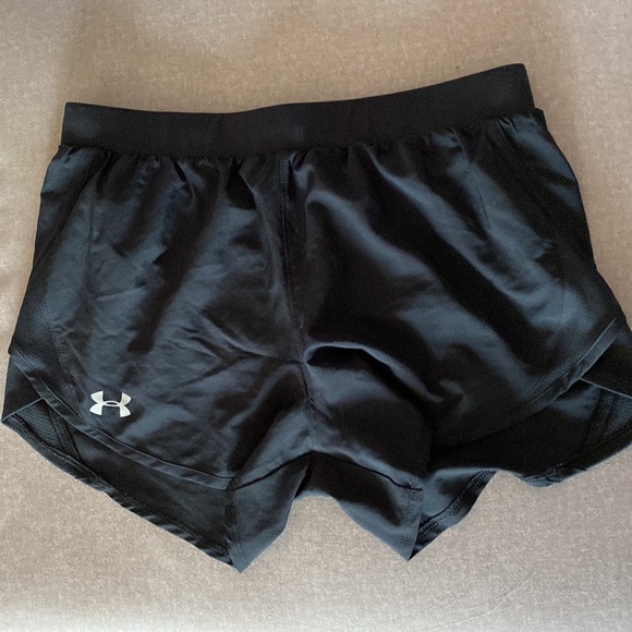 Under armour loose running short - Picture 1 of 4